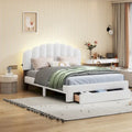 Letto a piattaforma matrimoniale con rivestimento imbottito e cassetto