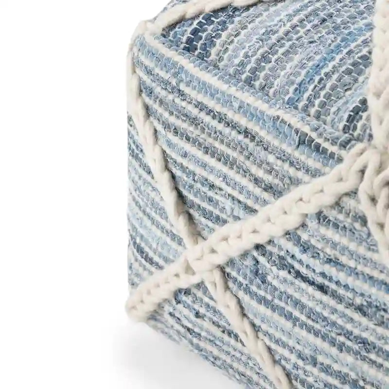 Quadratischer Pouf